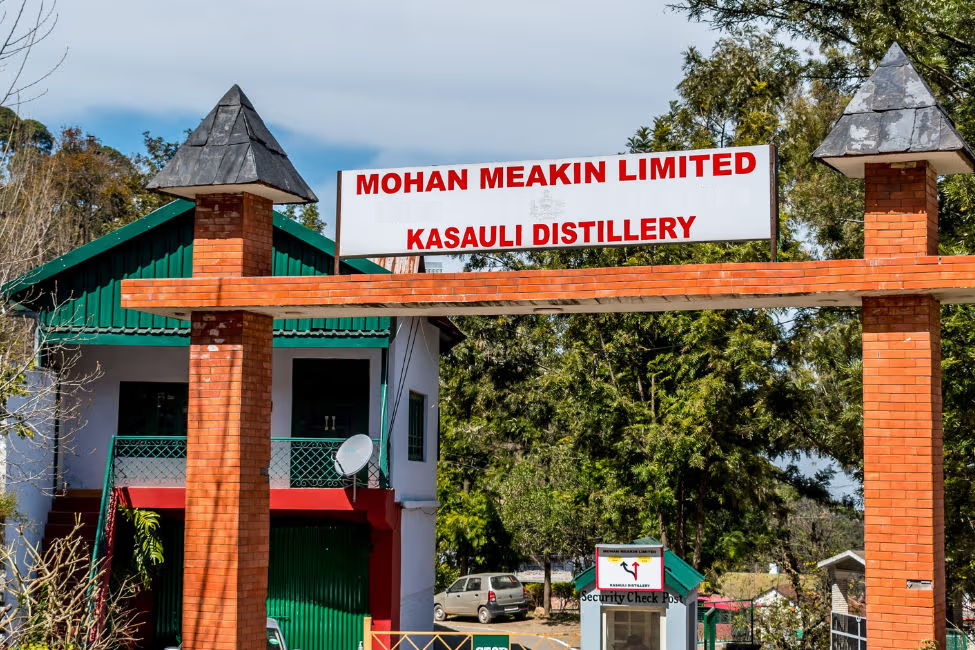 kasauli brewry building in kasauli