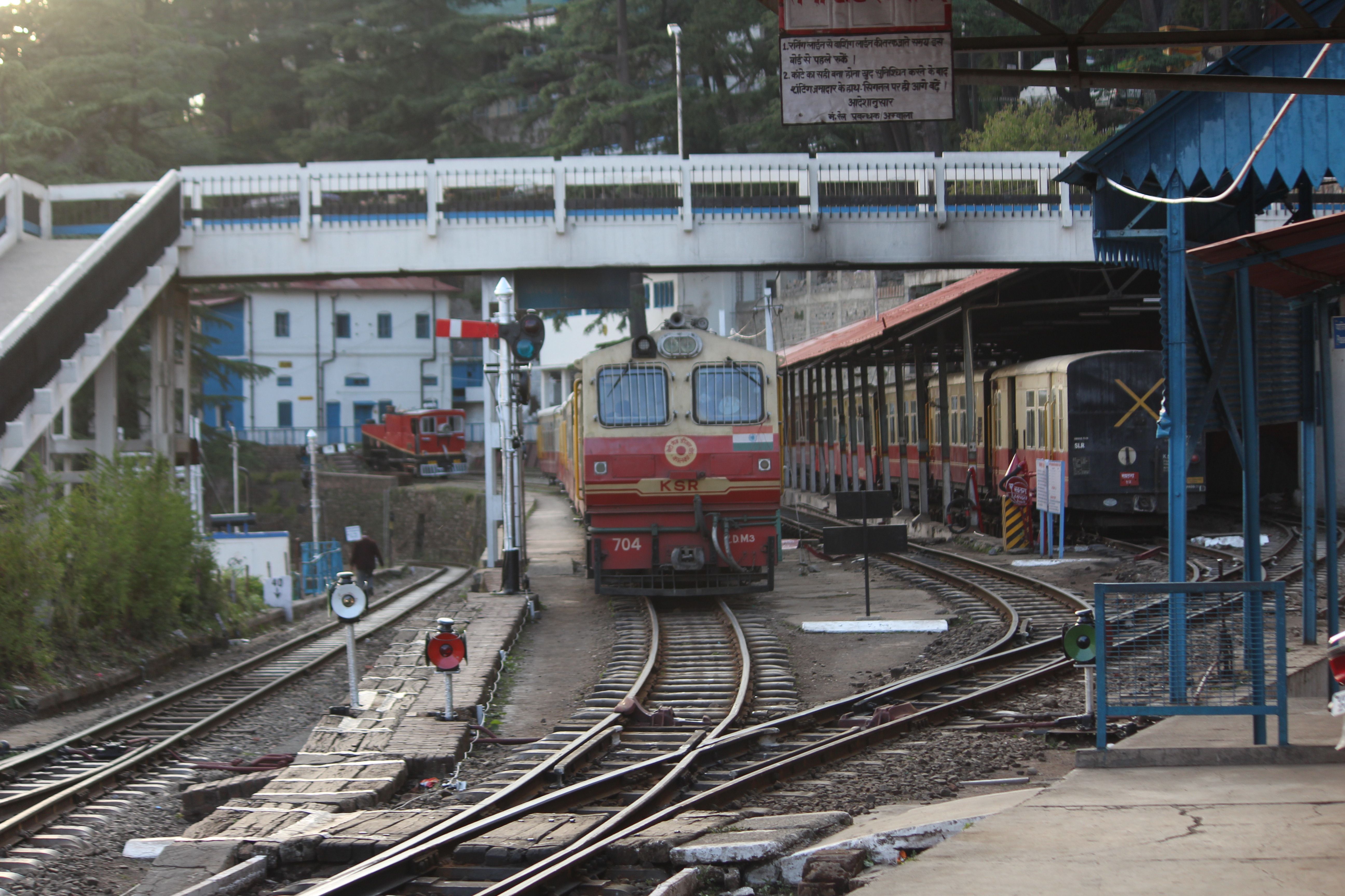 a train entering shimla railway station