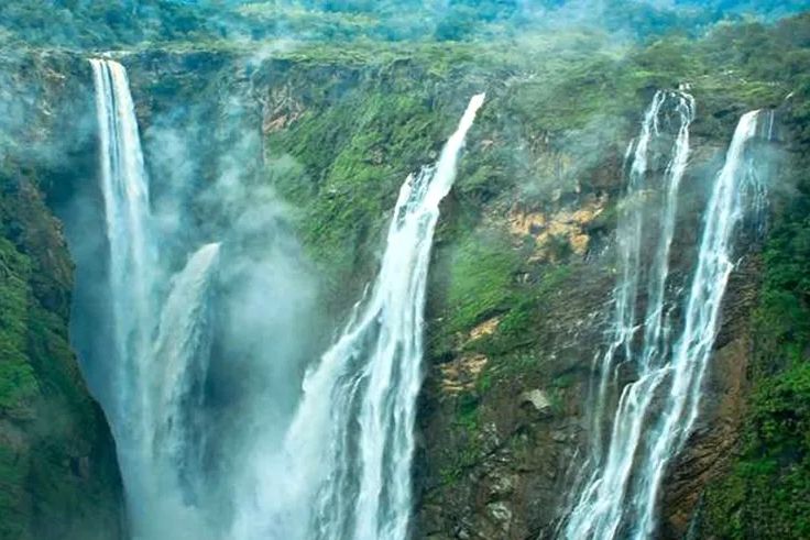 a view of satdhara falls in dalhousie